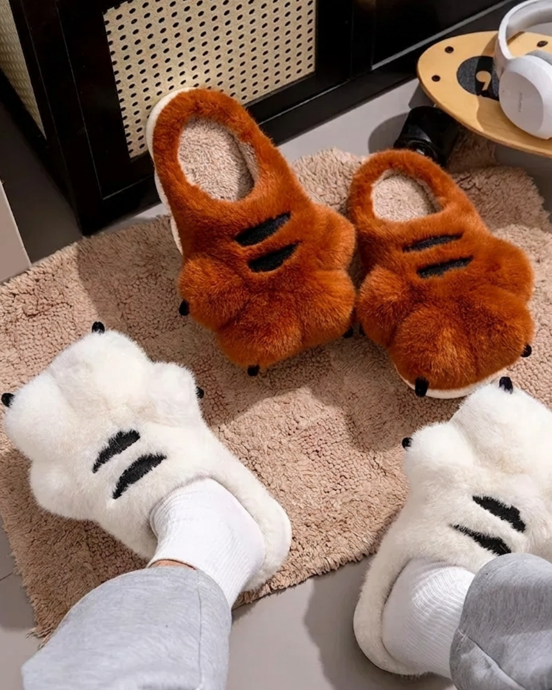 Feline Claws Slippers